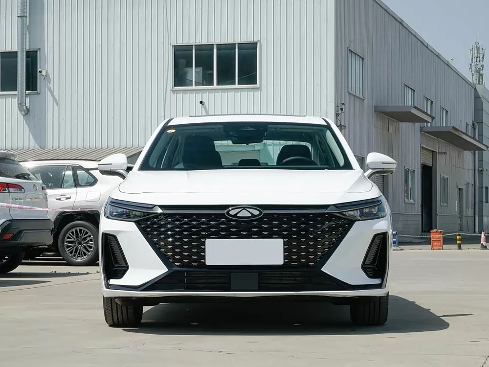 Chery FULWIN A8 DHT 2025