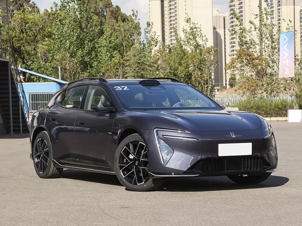 AVATR 06T REEV/EV 2026