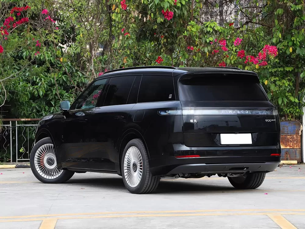 2026 Lynk & Co 900 SUV grande de 5 asientos