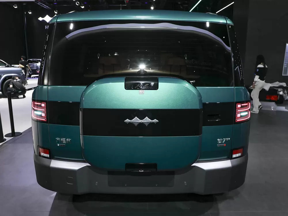 2026 BYD Formula Leopard Ti 7 EV (Flash Charge Edition)