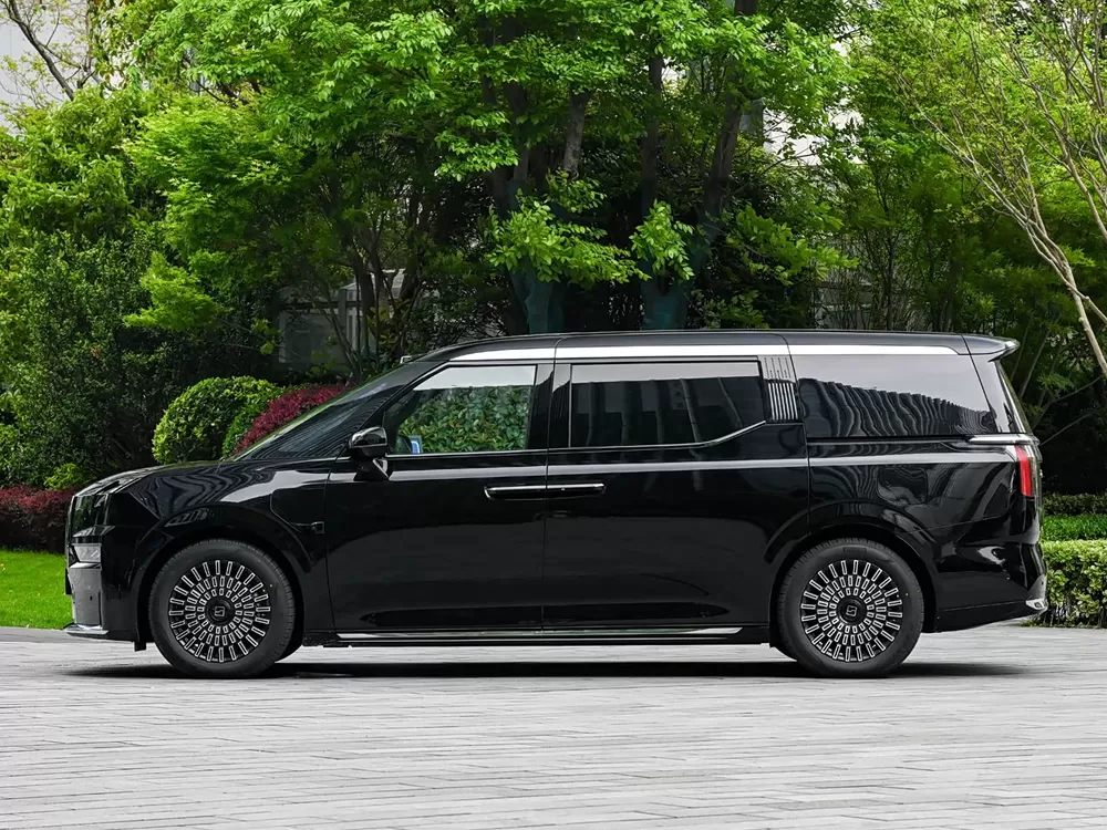 ZEEKR 2026 009 MPV