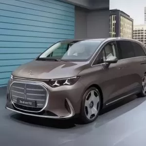 Mercedes-Benz VLE All-Electric Luxury MPV Unveiled; Estimated Starting Price: &yen;750,000