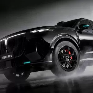 2026 VOYAH Taishan "Black Warrior" Launched: China's First Mass-Produced L3 Flagship SUV