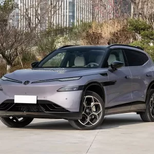 فولكس فاكس ID.UNYX 08 EV 2026