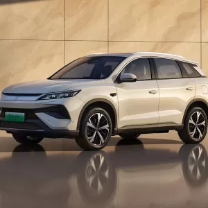 El BYD Song Pro DM-i Flying Spur Edition 2026 ya est&aacute; disponible, con precios que oscilan entre 99.900 y 129.900 RMB