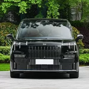 ZEEKR Launches 2026 Model 009 MPV, Starting at &yen;439,800